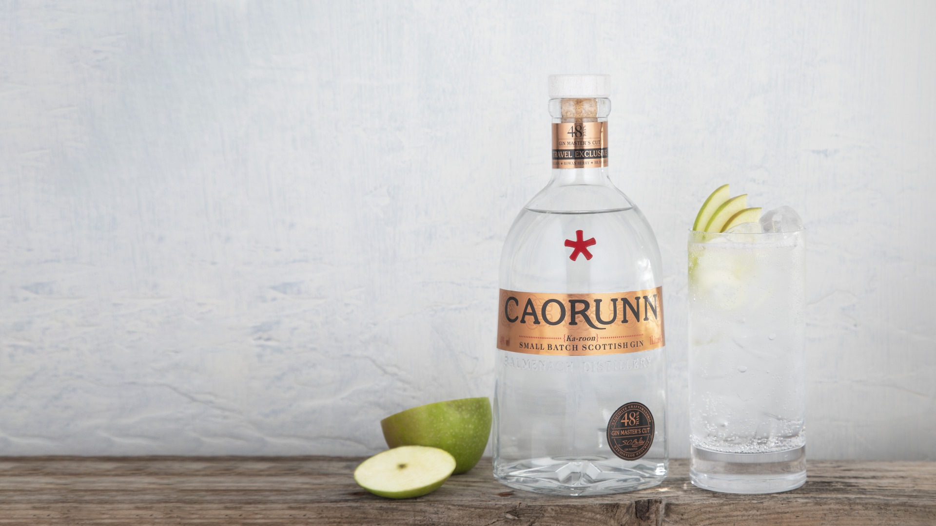 Caorunn Gin Master s Cut Bottle and Perfect Serve (2)