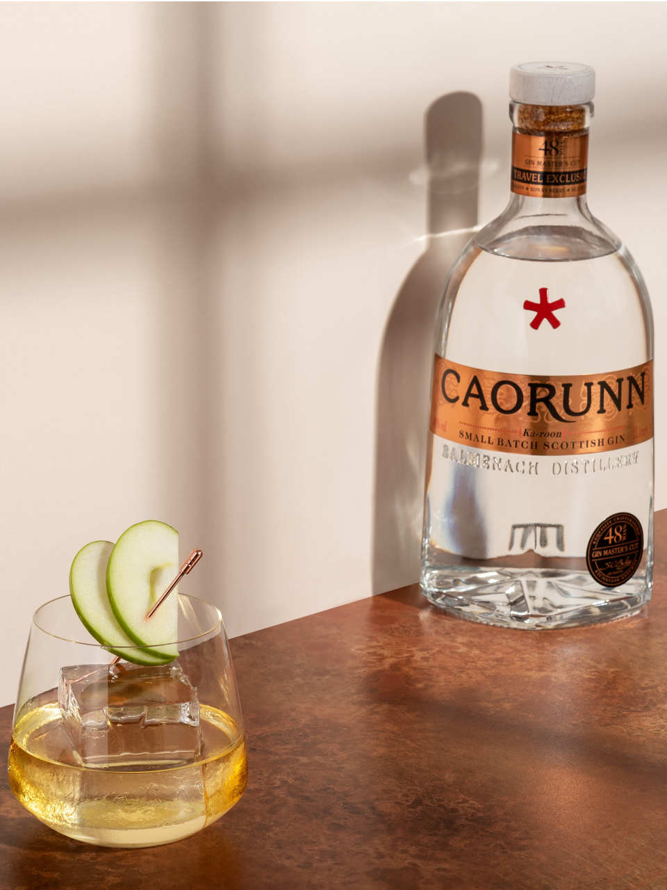 Caorun White Negroni with bottle