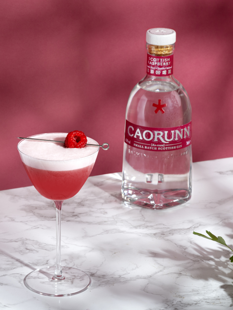 Caorunn Scottish Raspberry Fresh Raspberry Clover Club BOTTLE landscape