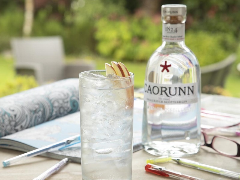 Garden Scene with Classic Perfect Serve (2)